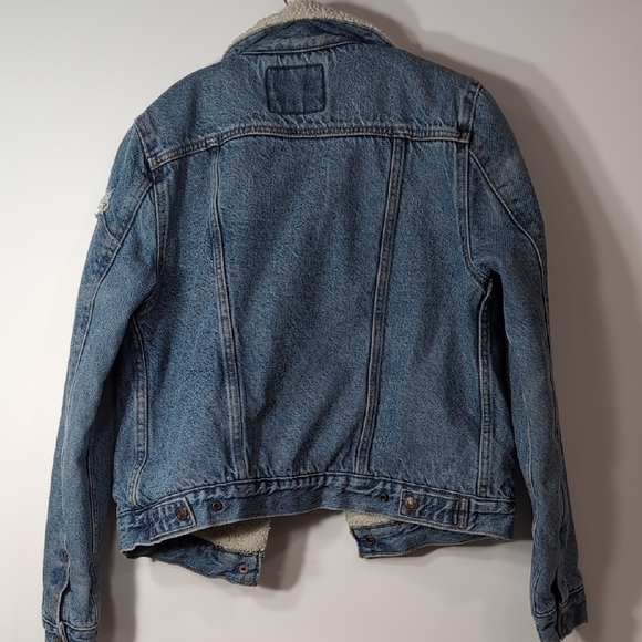 Levi's | Acid Wash Sherpa Trucker Blue Insulated Denim Jacket Size S - Picture 9 of 11